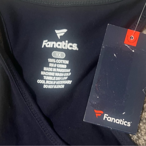 MLB Milwaukee Brewers Tank - Picture 3 of 3